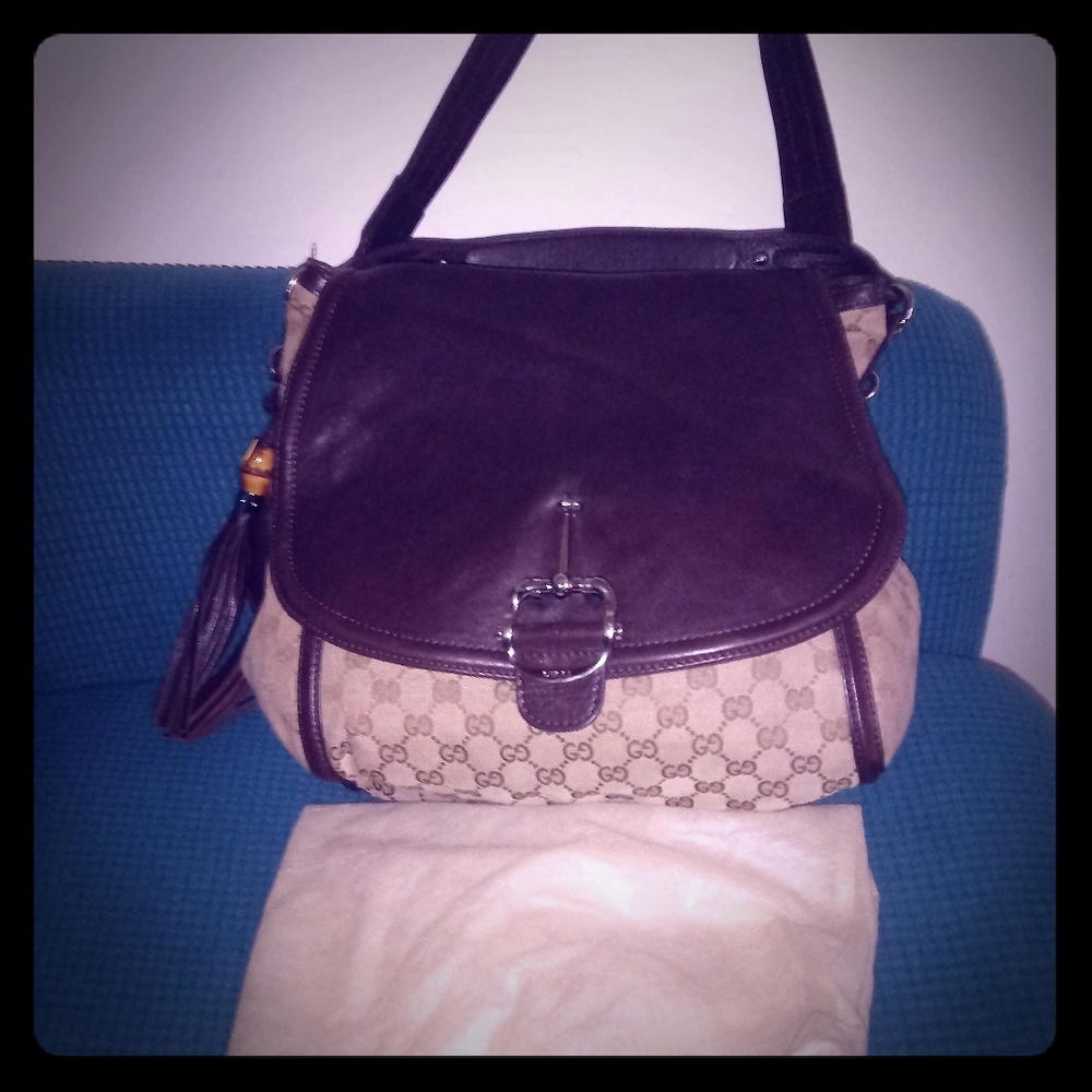Gucci Bag with Dust pouch